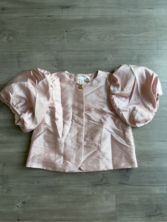 H&M Tops - NWT H&M BALLOON-SLEEVED BLOUSE - light pink - size medium
